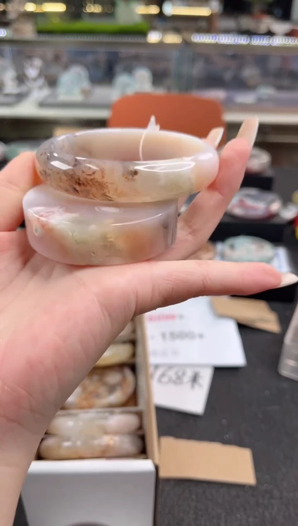 未镶嵌手镯石英质玉62圈口（赠品镯心）1881716