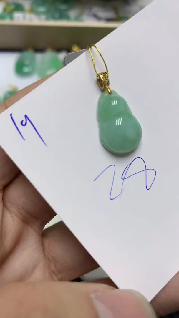 颈饰未镶嵌翡翠缅甸A货翡翠