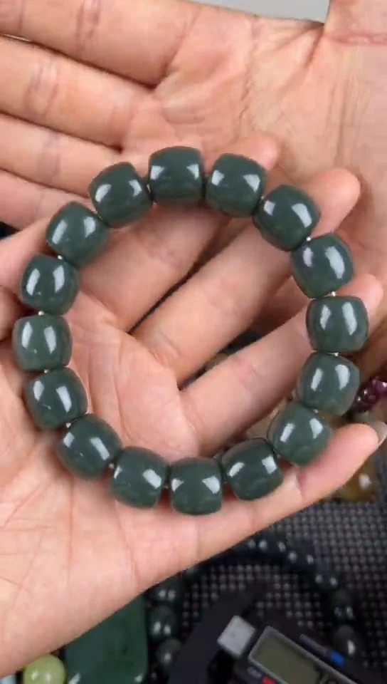 和田玉未镶嵌珠宝半成品手串