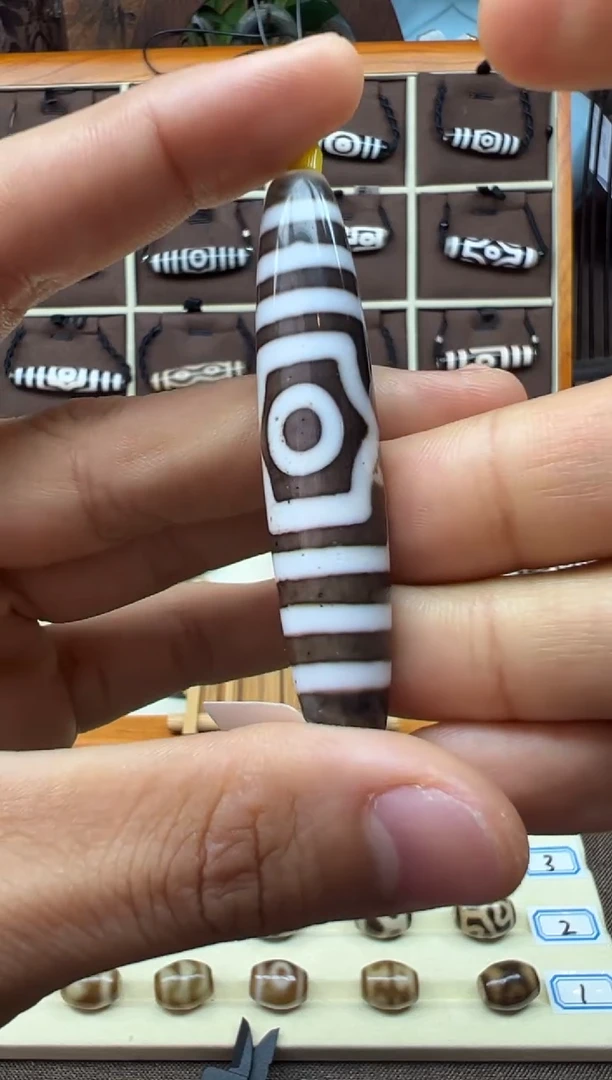 合金颈饰玛瑙/玉髓（覆膜）58.