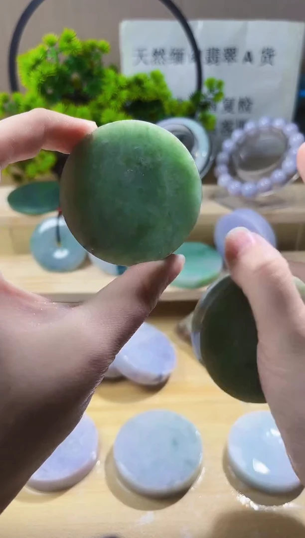 颈饰未镶嵌翡翠翡翠A货 丹 137
