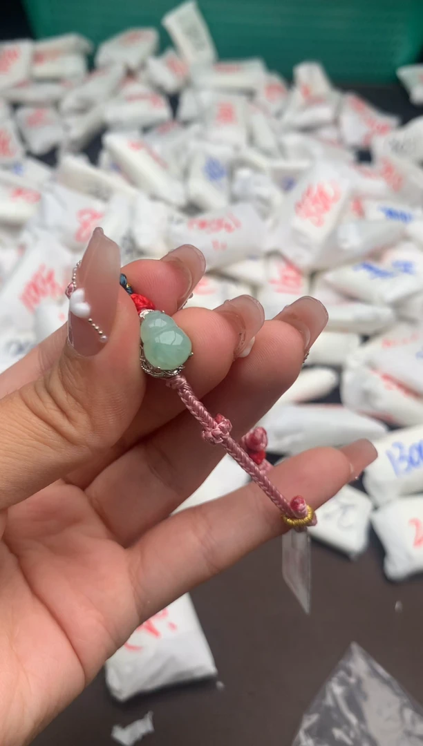 【闪购商品】翡翠手绳未镶嵌一