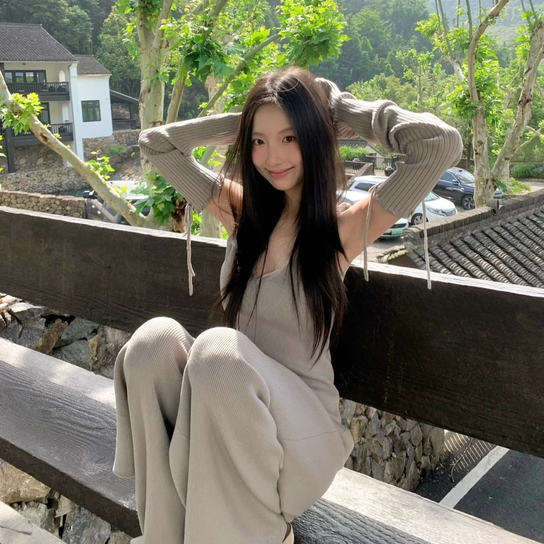 纯欲辣妹性感V领针织吊带背心女夏季修身无袖上衣高腰长裤两件套