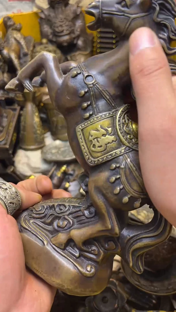 精美铜器，点击下单