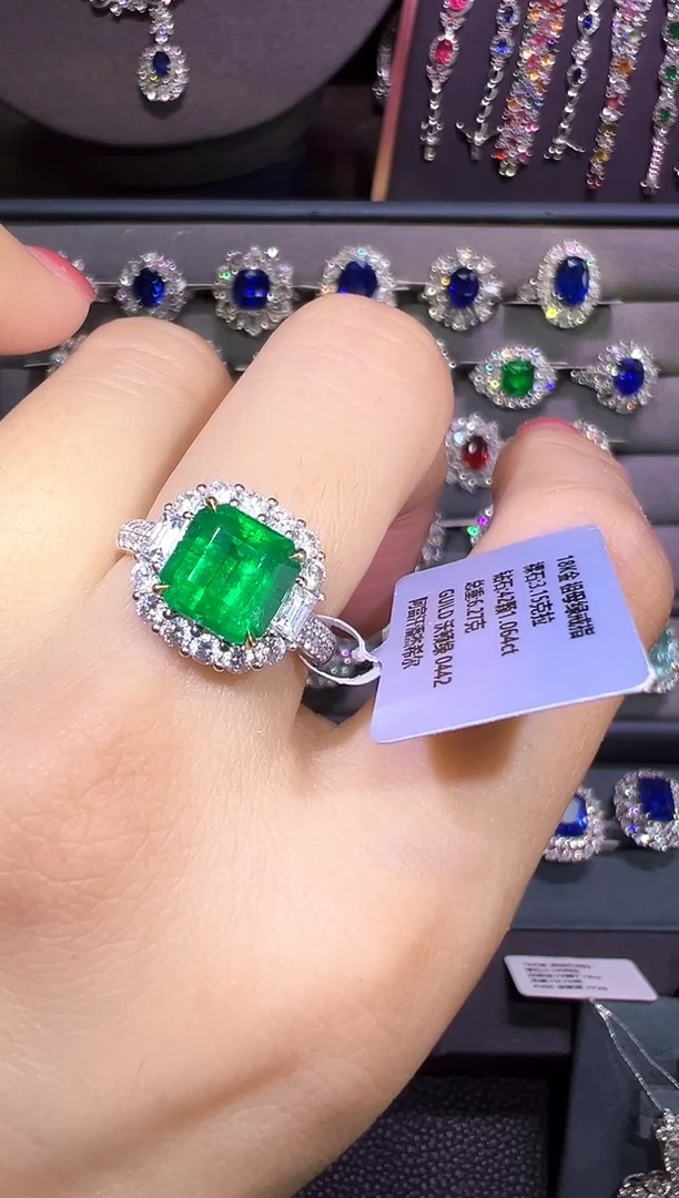 18K金镶嵌戒指祖母绿3.15CT/GUILD/沃顿绿/潘杰希尔