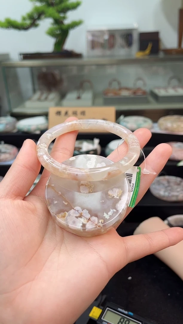 未镶嵌手镯石英质玉62圈口（赠品镯心）60004