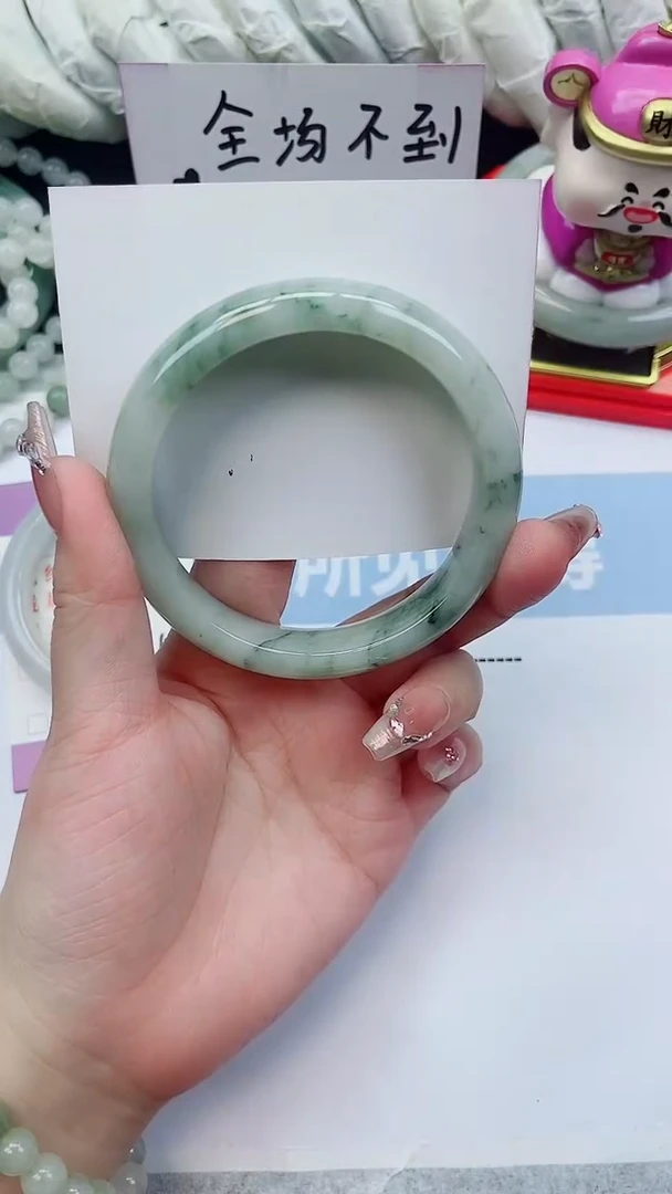 未镶嵌手镯石英质玉A10-61.9圈