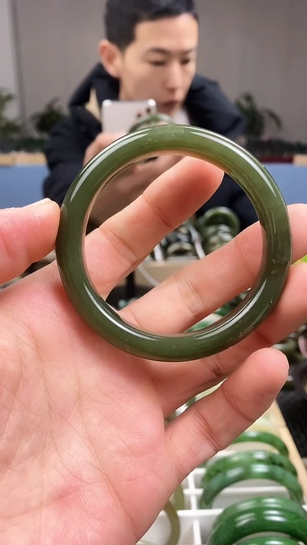 【闪购商品】和田玉手镯未镶嵌54.2