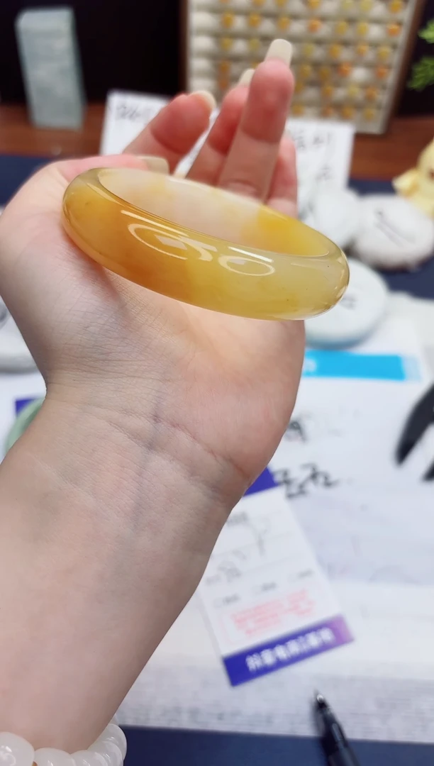 未镶嵌手镯石英质玉488-财气镯-圈口58
