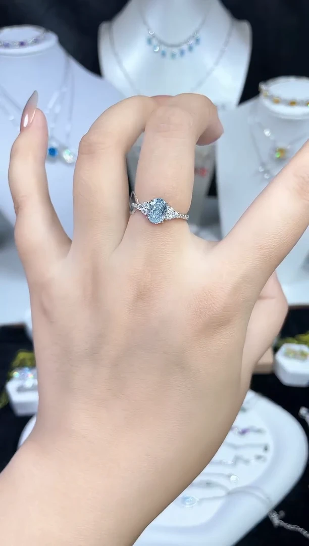 合成立方氧化锆925银编号F0160 戒指