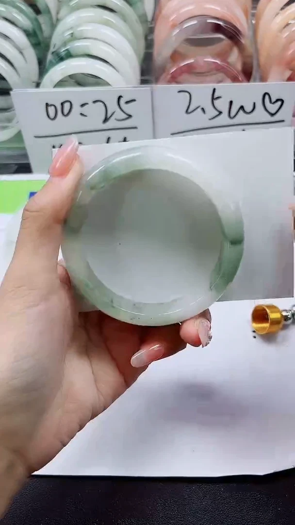 【闪购商品】石英质玉手镯未镶嵌A231-56/57