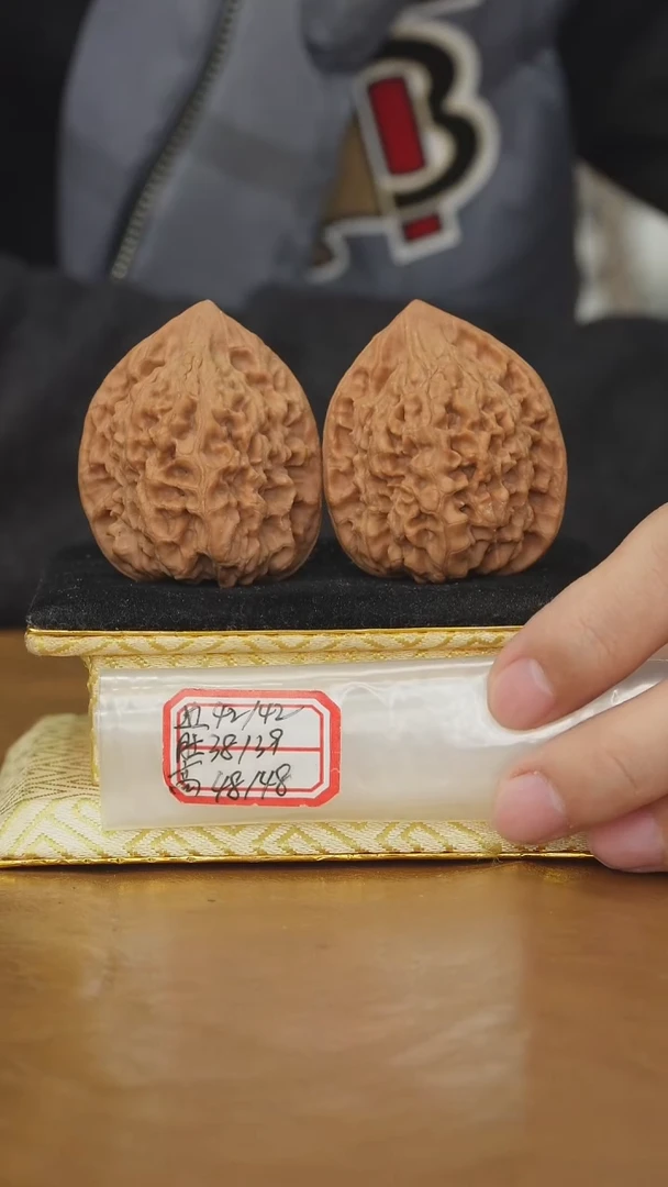 把件文玩核桃官帽