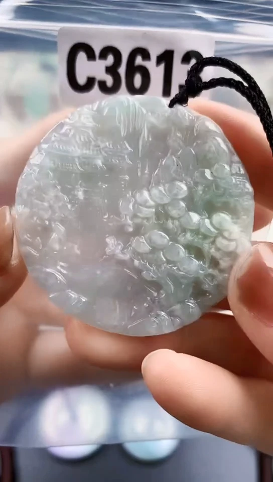 颈饰未镶嵌翡翠天然翡翠吊坠挂件