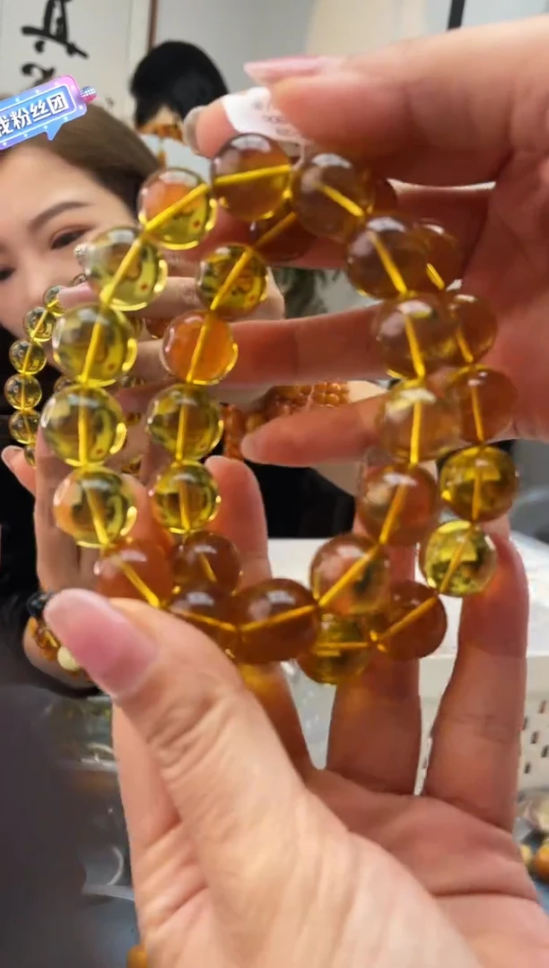未镶嵌琥珀珠宝奇石多样性发一