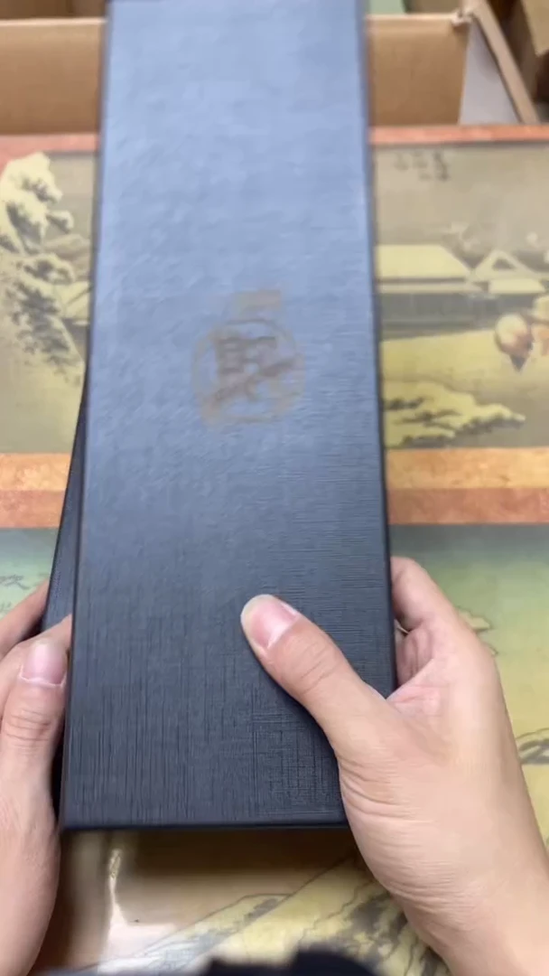 老二精选工艺品华*A8517