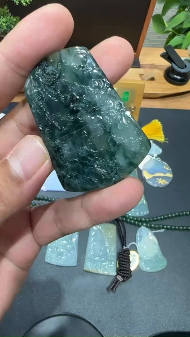 未镶嵌挂件翡翠A货翡翠多样性孤品