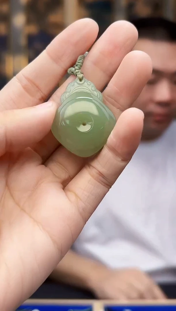 和田玉未镶嵌挂件拍一发一多样性发货