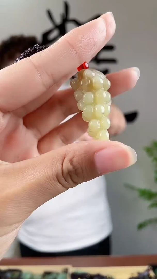和田玉未镶嵌颈饰拍一发一，多样性发货