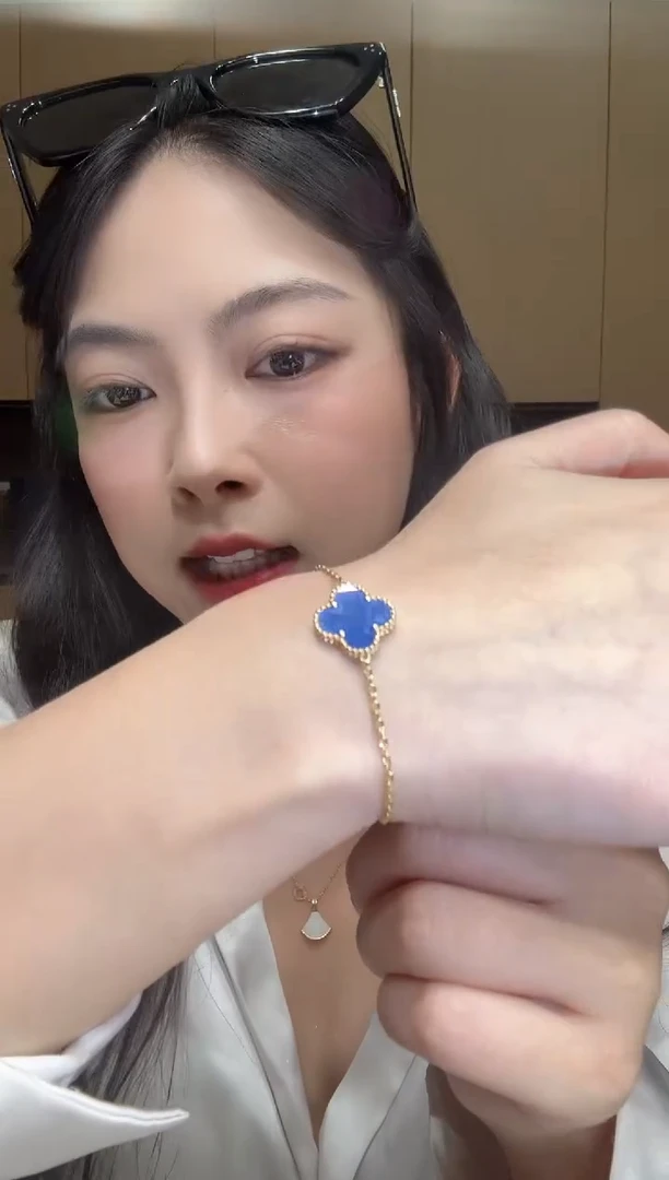 玛瑙/玉髓手链18K金镶嵌蓝单花手链ghj