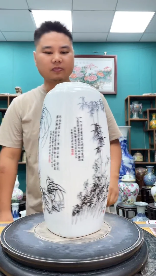 摆件四方瓶陶瓷摆件