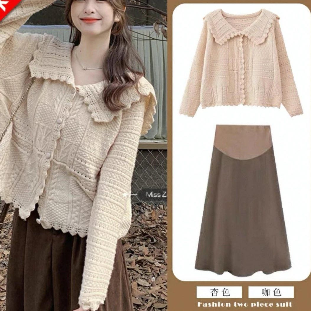 春秋温柔风大码显瘦设计感娃娃领法式毛衫外套小香风秋季杏色镂空