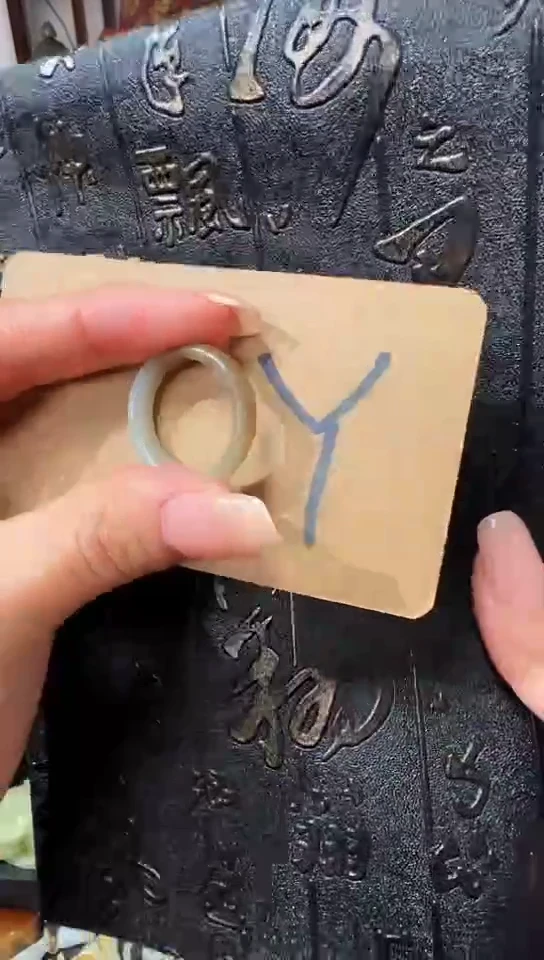 未镶嵌戒指和田玉世*11111111