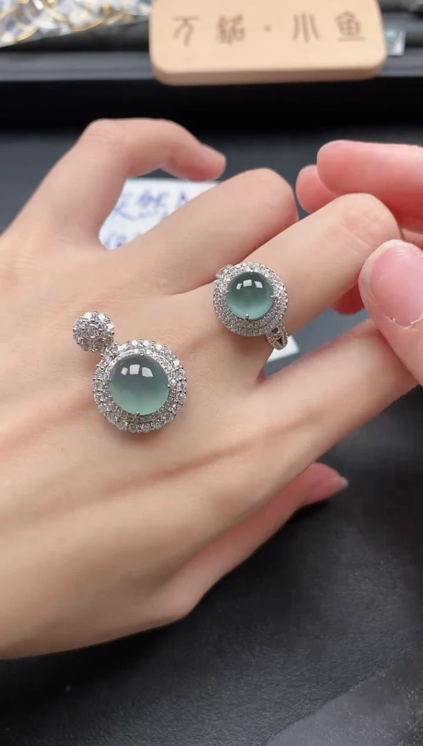 翡翠戒指银S925镶嵌51511