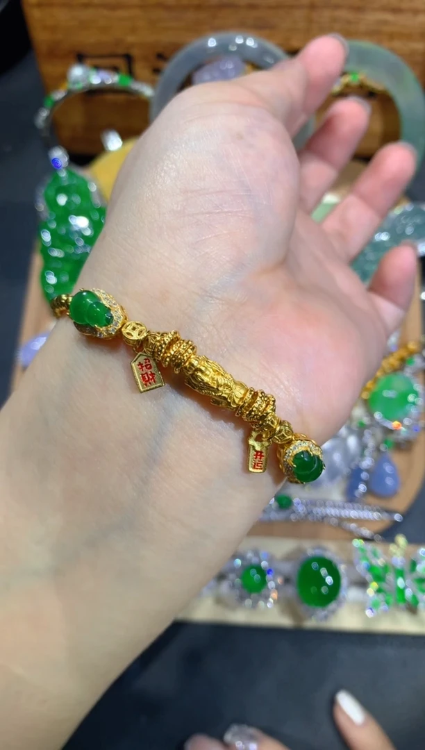 翡翠银S925镶嵌颈饰4团购多样性发其一