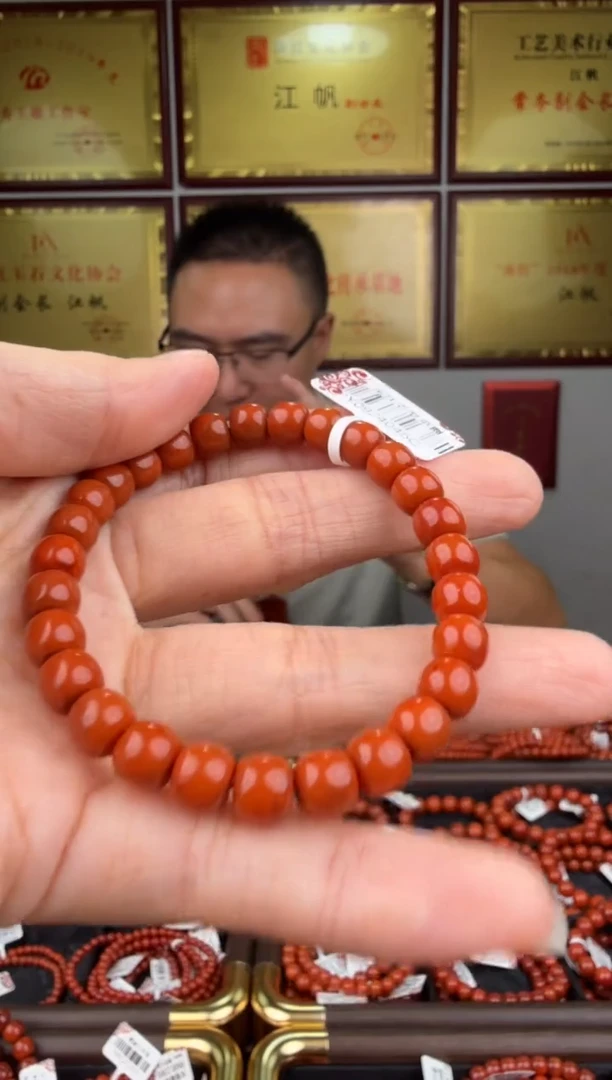 未镶嵌手链南红玛瑙无胶无裂老型7mm