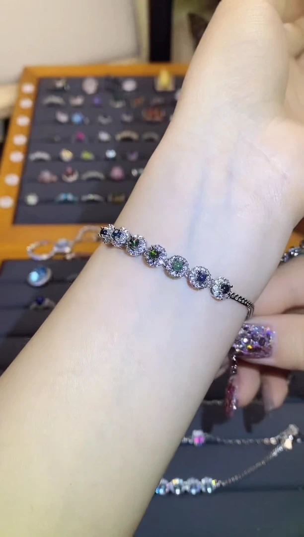 【闪购商品】水晶手链银S925镶嵌      