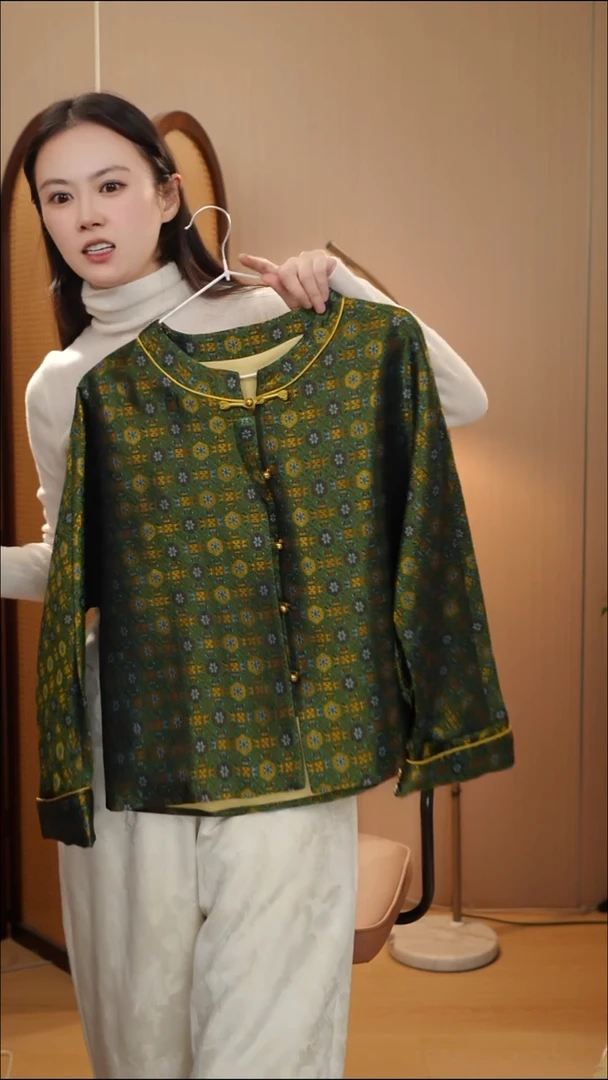 绿四达外套 单层