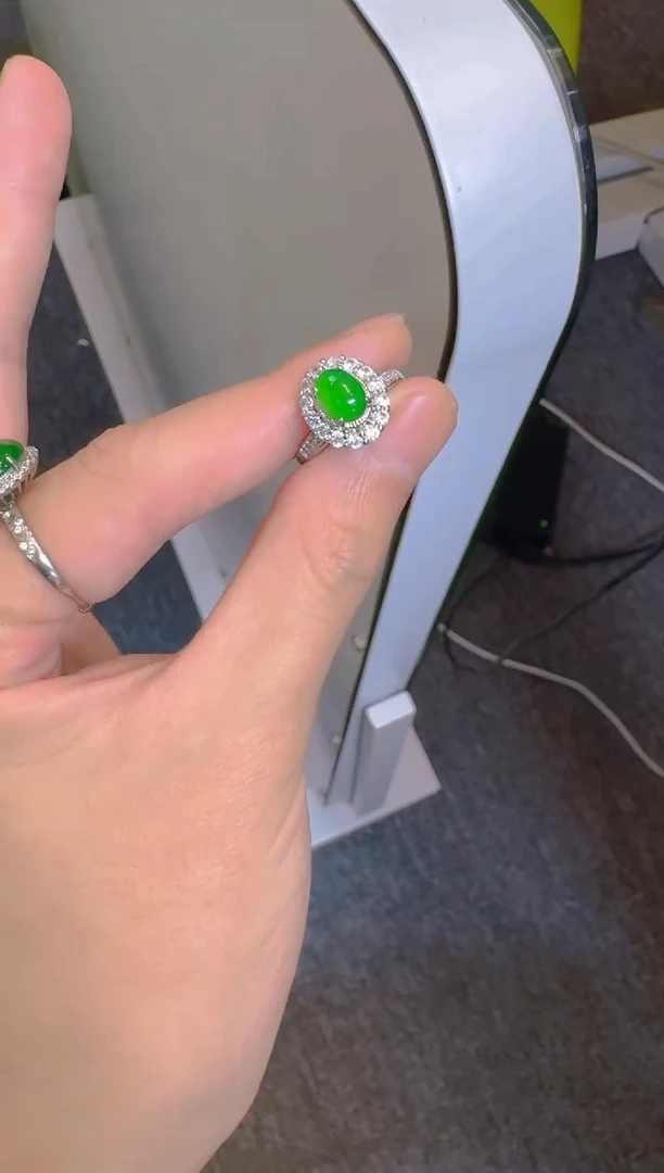 翡翠戒指未镶嵌天然A货翡翠