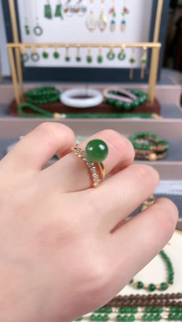 银S925镶嵌戒指和田玉1