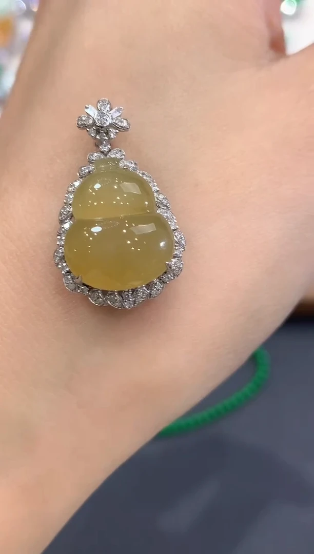 吊坠(不含链)18K金镶嵌翡翠a99