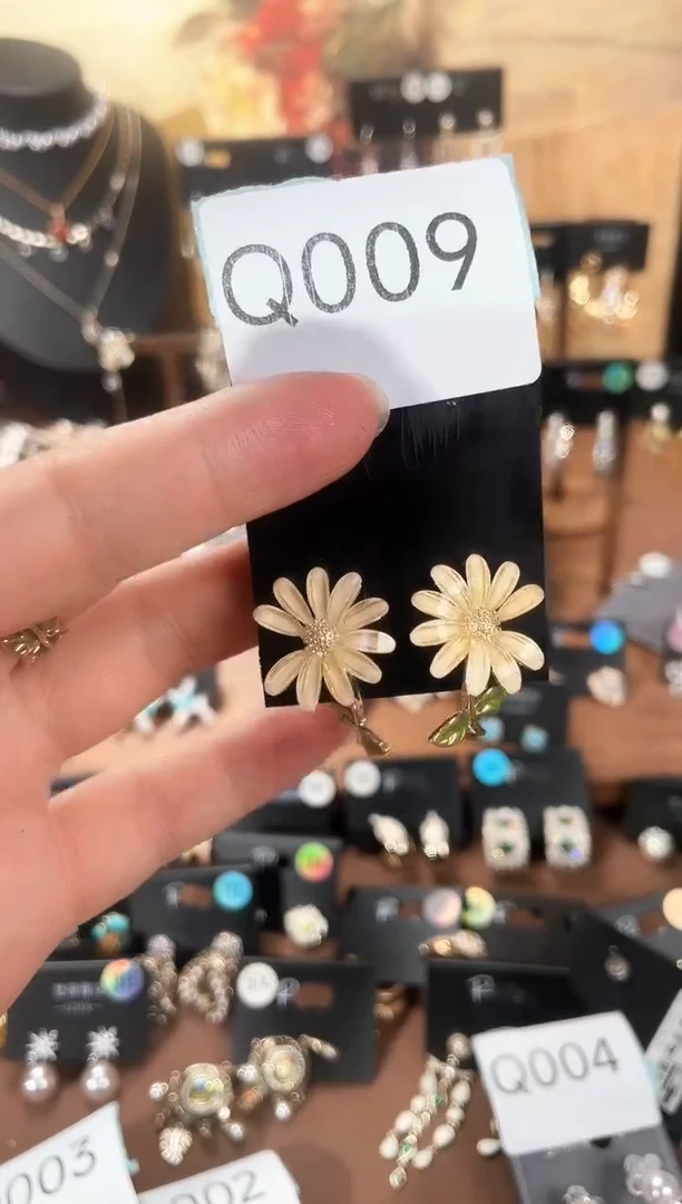 合金925银锆石Q009