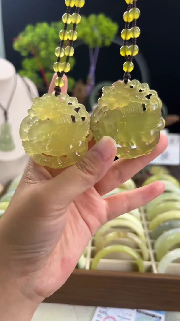 未镶嵌岫玉套链岫玉龙牌