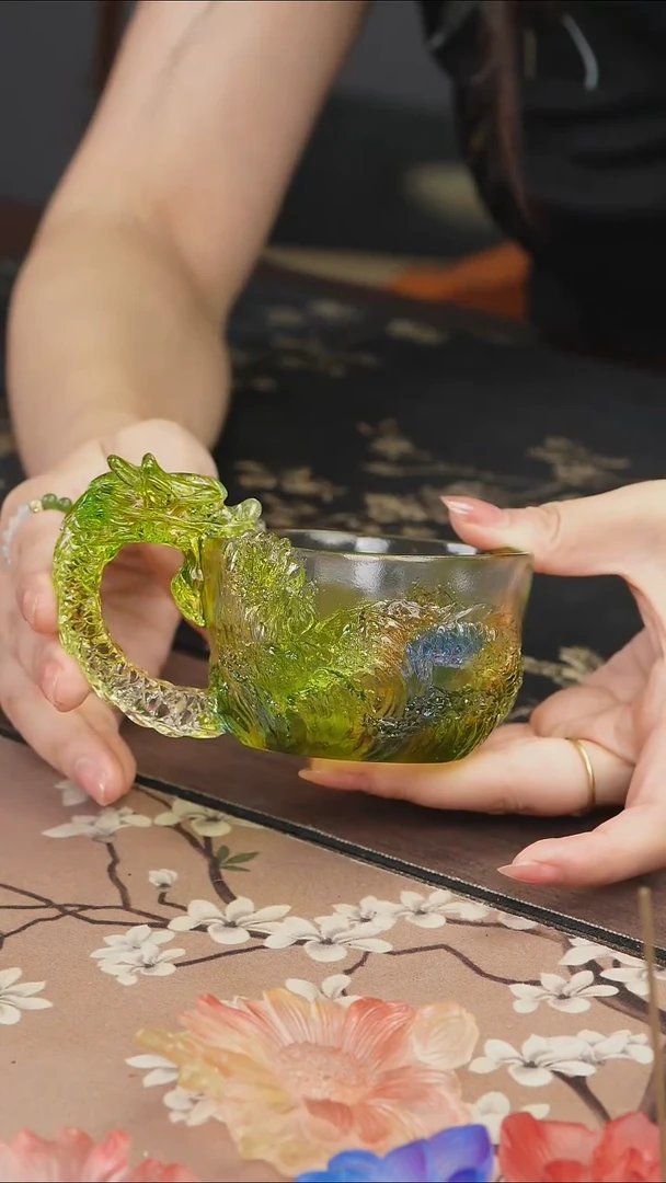 手工艺品琉璃怪**猪绿色龙杯