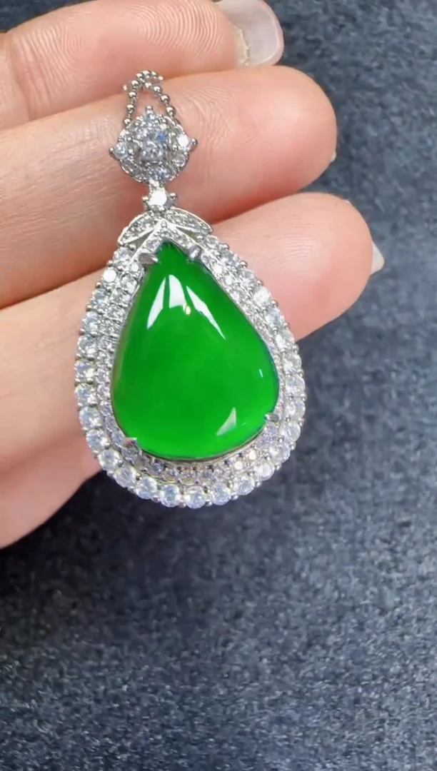 未镶嵌定制翡翠翡翠吊坠25