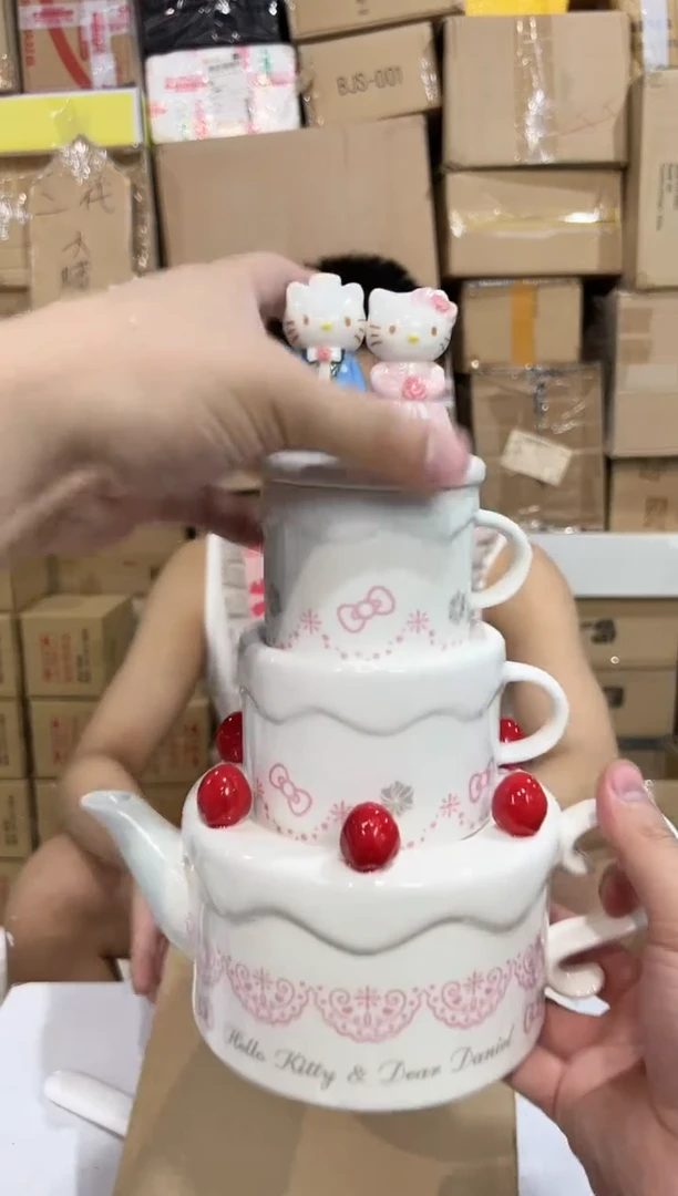 瓷片原盒kt猫结婚茶壶套组