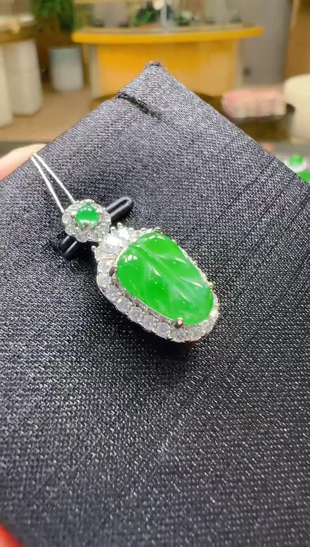 翡翠合金吊坠(不含链)多样性发其一