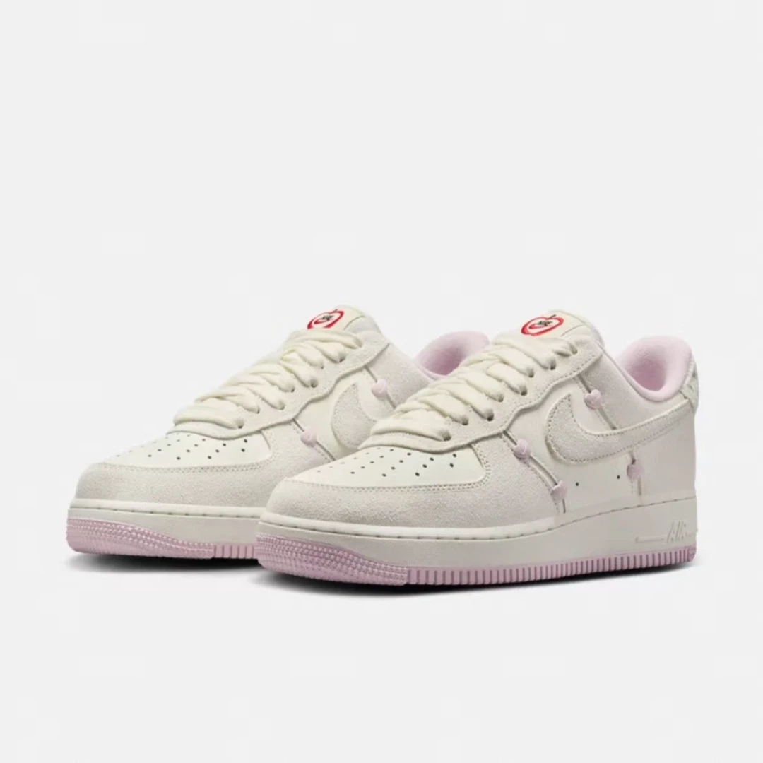 NiKE耐克空军一号AIR FORCE 1女运动鞋春季情人节HV5992111