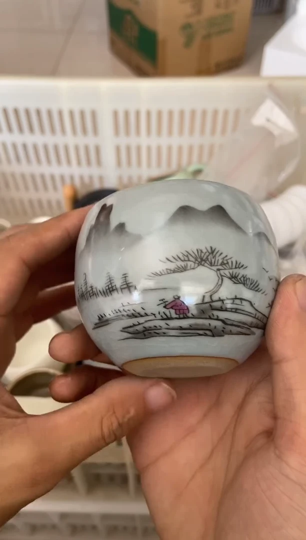 无运费险有瑕疵的摄影的产品有使用过的痕迹有点脏介意勿拍