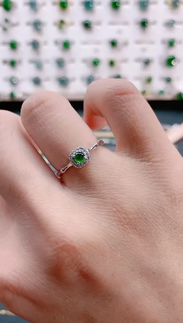 【闪购商品】翡翠戒指银S925镶嵌天然翡翠