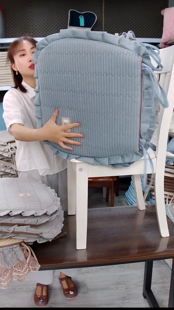 布布竹节棉：蓝色6个小边