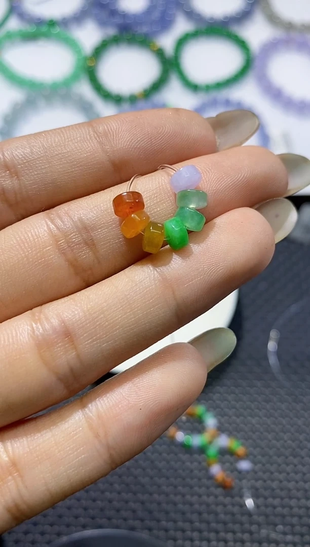 散珠翡翠L****c卡5.4算盘珠