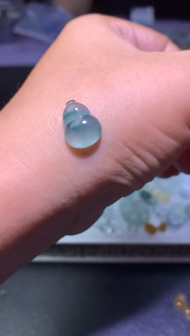 未镶嵌定制翡翠毛货