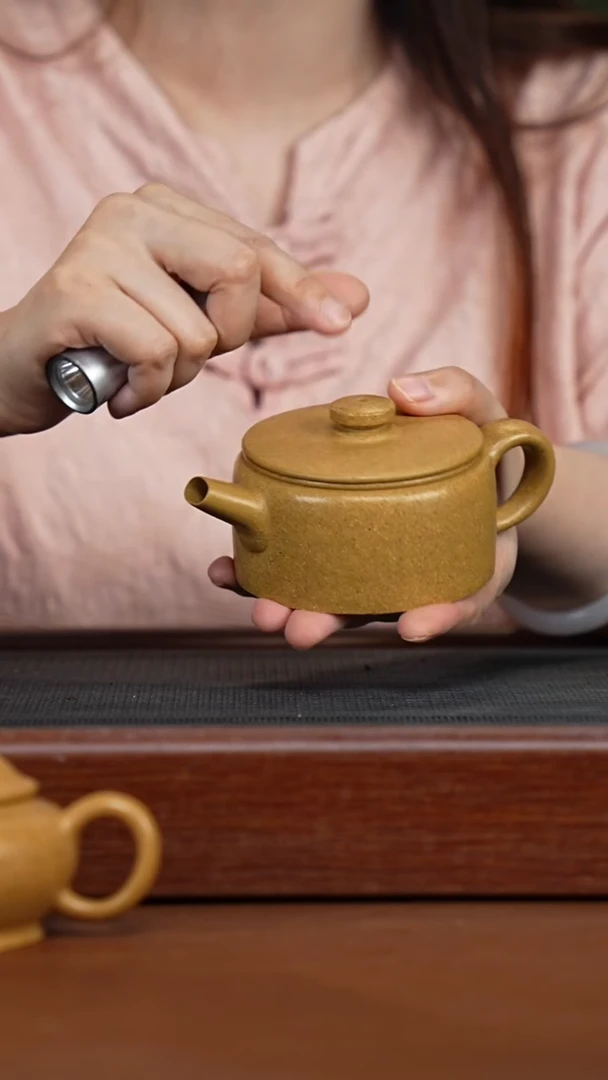 茶壶紫砂黄金段汉瓦