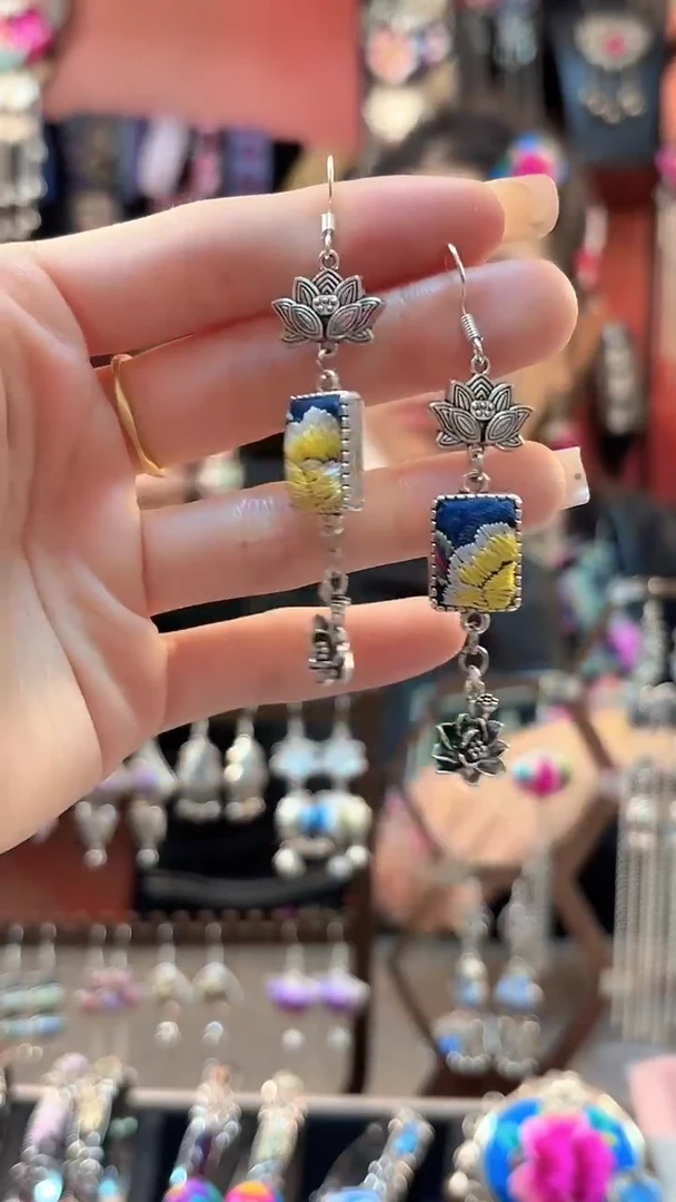 织绣 云织谣民族风精美饰品  54