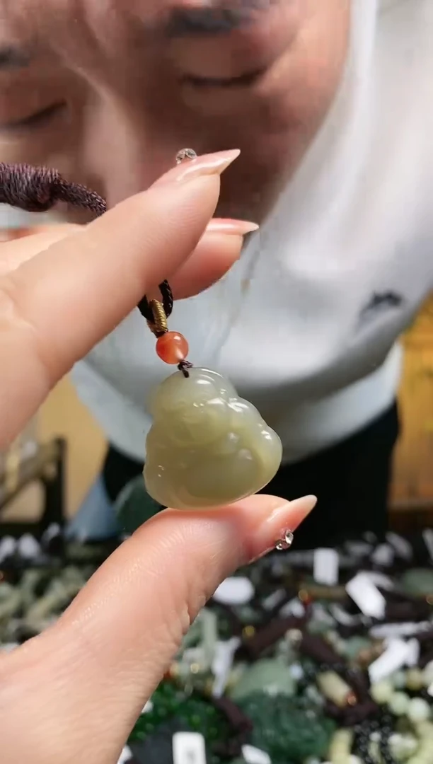 【闪购商品】和田玉颈饰未镶嵌多样性发货，拍一发一
