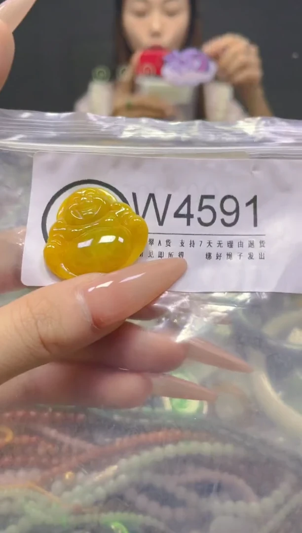 颈饰未镶嵌翡翠/W/翡翠A货，一件也是批发价